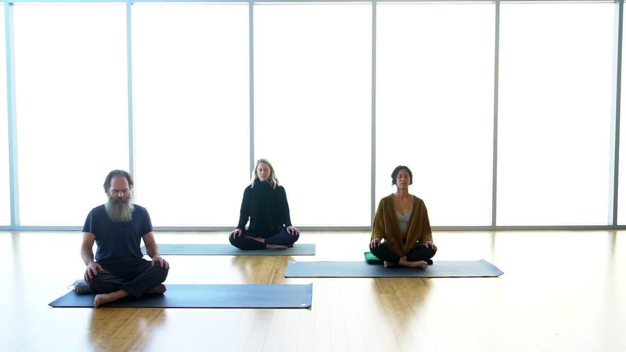 10 minute Meditation of Forgiveness Course - YogaWorks 10 minute Meditation of Forgiveness Course - YogaWorks